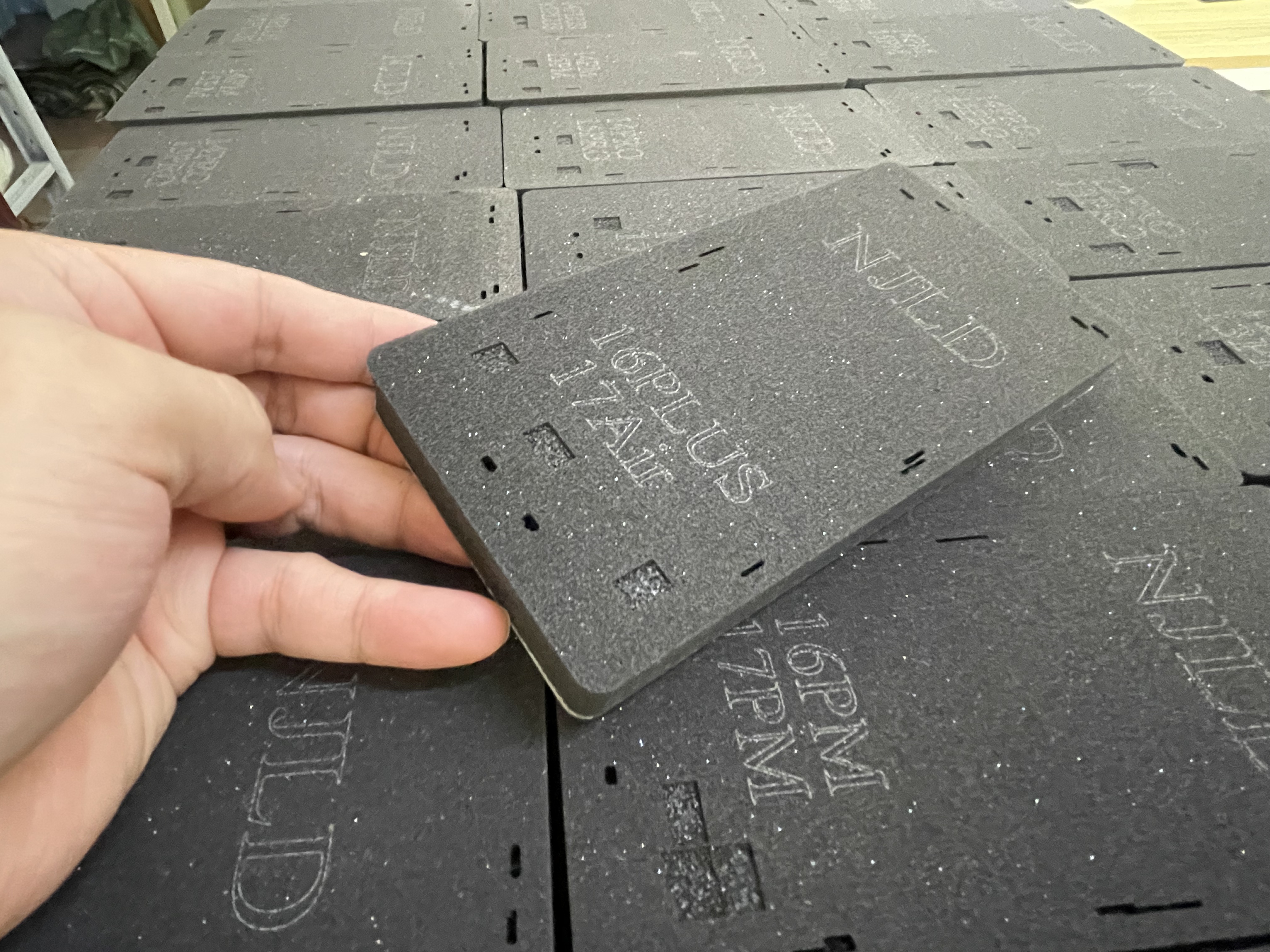 In Frame Laminating Mold Mat L - Screen Alignment Tool recension och pris